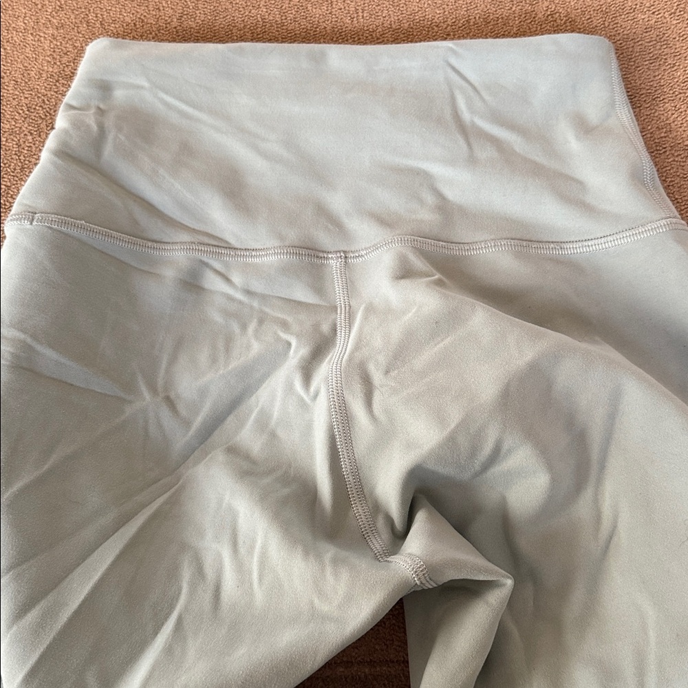 Lululemon Athletic Solid Mint Green Leggings Size… - image 5